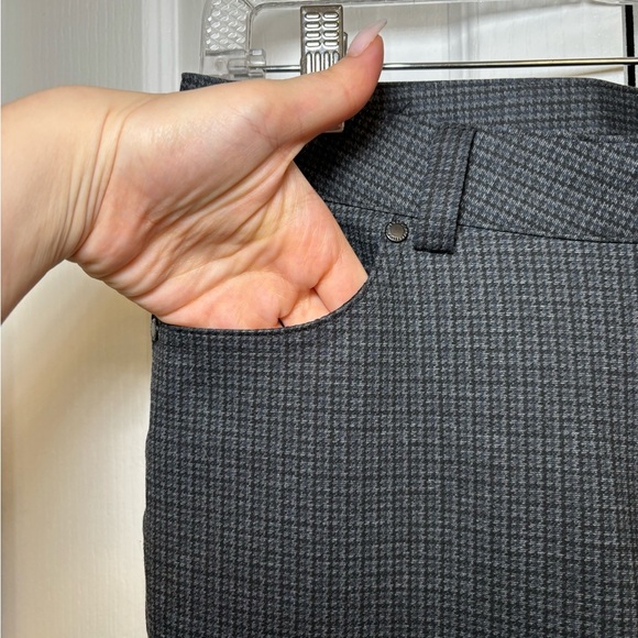 Karl Lagerfeld - Women’s Trousers Business Casual Gray and Blue Patterned Pants - Picture 3 of 8